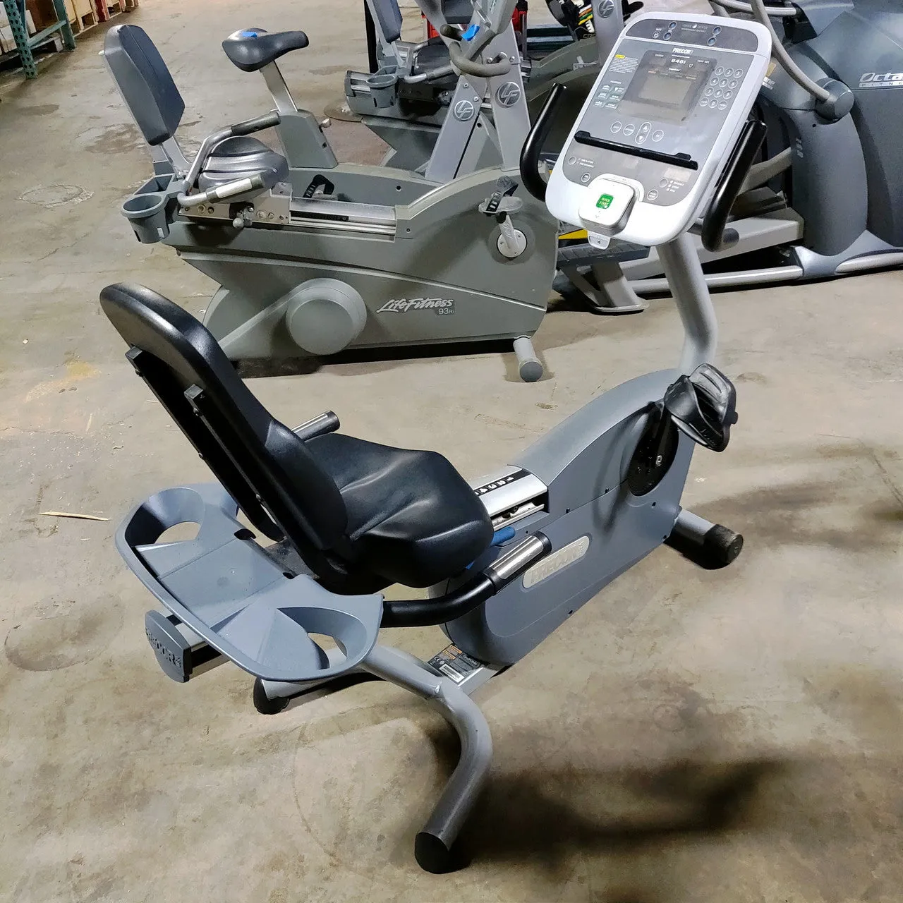 Precor Recumbent Bike 846i