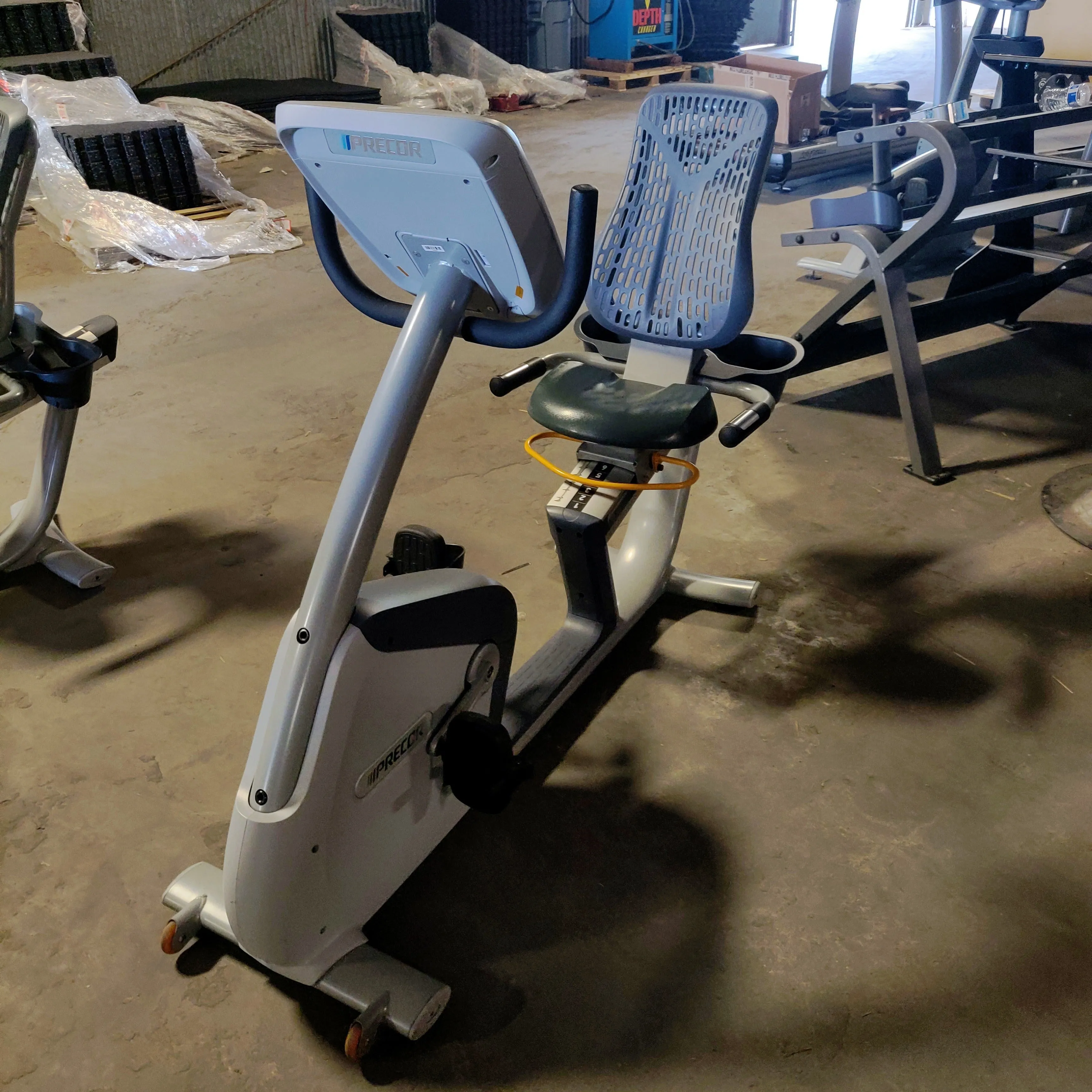 Precor Recumbent Bike RBK 885/845/835/825/815 Commercial Grade