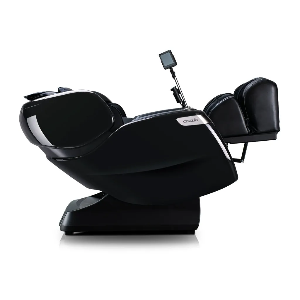 Qi™ XE Pro Massage Chair in Platinum