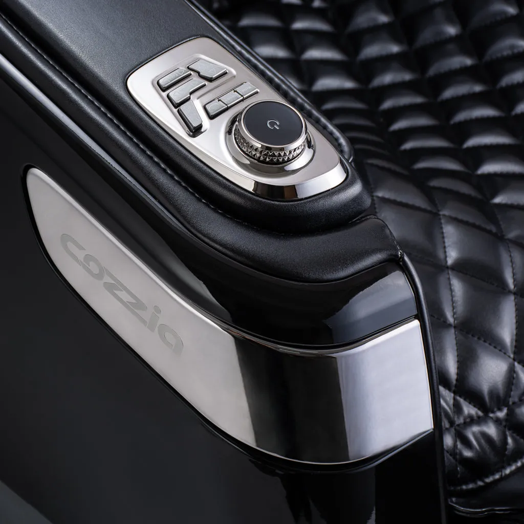 Qi™ XE Pro Massage Chair in Platinum